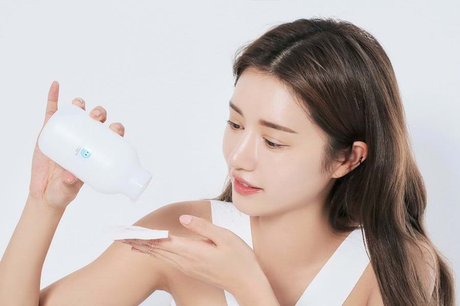 Đây là 4 lý do vì sao các nàng da mụn chăm mãi mà da vẫn không đẹp nổi!