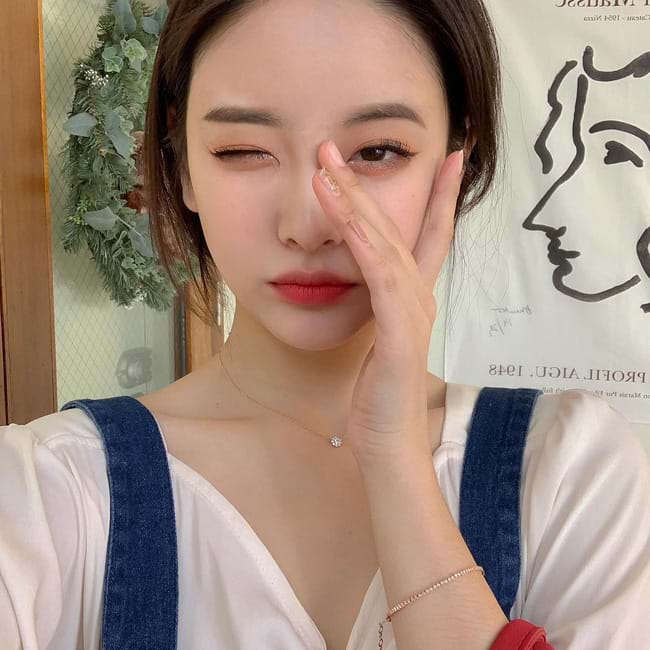 Bất kể da bạn thuộc loại nào cũng có thể đạt đến cảnh giới căng bóng như gương chỉ với dăm tips nhỏ nhưng lợi hại này