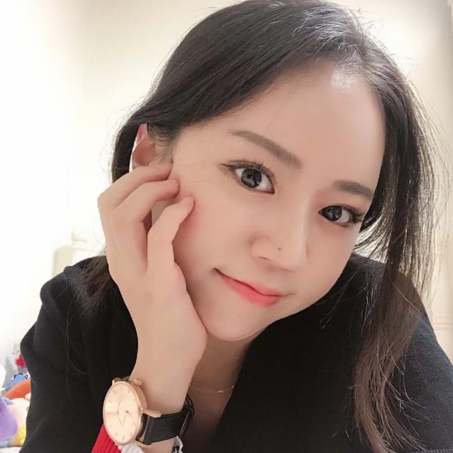 Đảm bảo bạn sẽ thoa kem dưỡng ẩm không sót ngày nào, nếu biết 5 hậu quả với da khi thiếu bước này