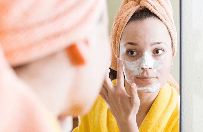 Dưỡng trắng da bằng sữa chua với 5 công thức đơn giản tại nhà