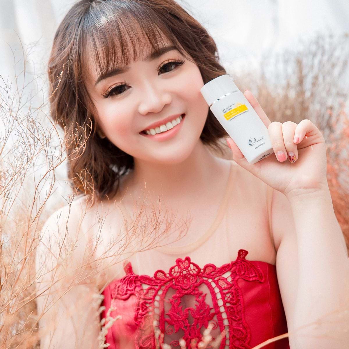 Lý do nên bôi các loại kem chống nắng vật lý cho da dầu mỗi ngày