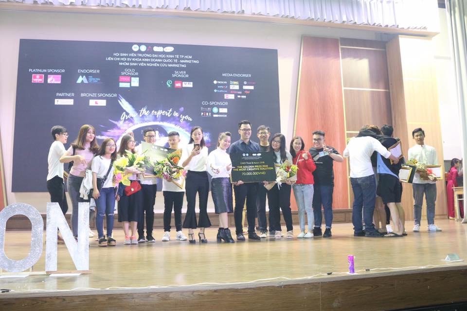 NƯỚC HOA CHARME LIÊN TỤC XUẤT HIỆN TRONG CÁC SỰ KIỆN ĐẦU NĂM