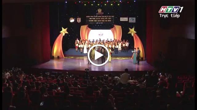 Charme nhận danh hiệu 