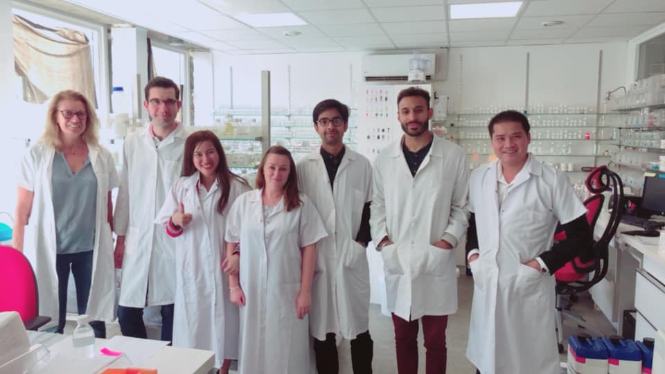 Nước hoa Pháp - Giá Việt Nam cho người Việt Nam